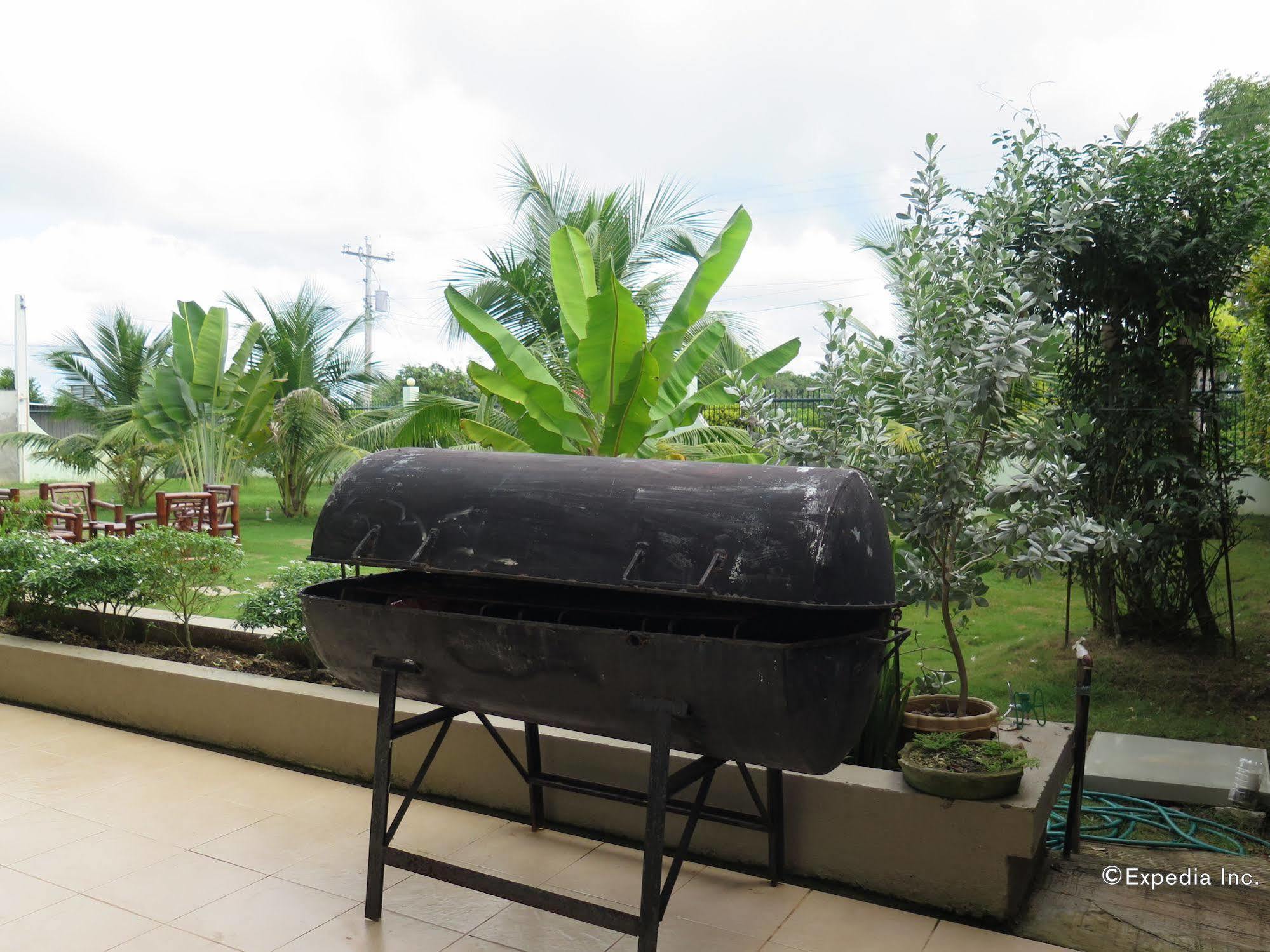 Oasi Fiore Bed & Breakfast Panglao Exterior photo